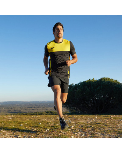 Camiseta Manga Corta Hombre R-Trail Nature Negro Amarillo