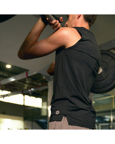 CAMISETA SIN MANGAS CORE NEGRO